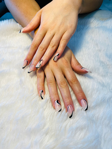 Elegant Nails