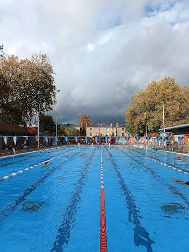 London Fields Lido